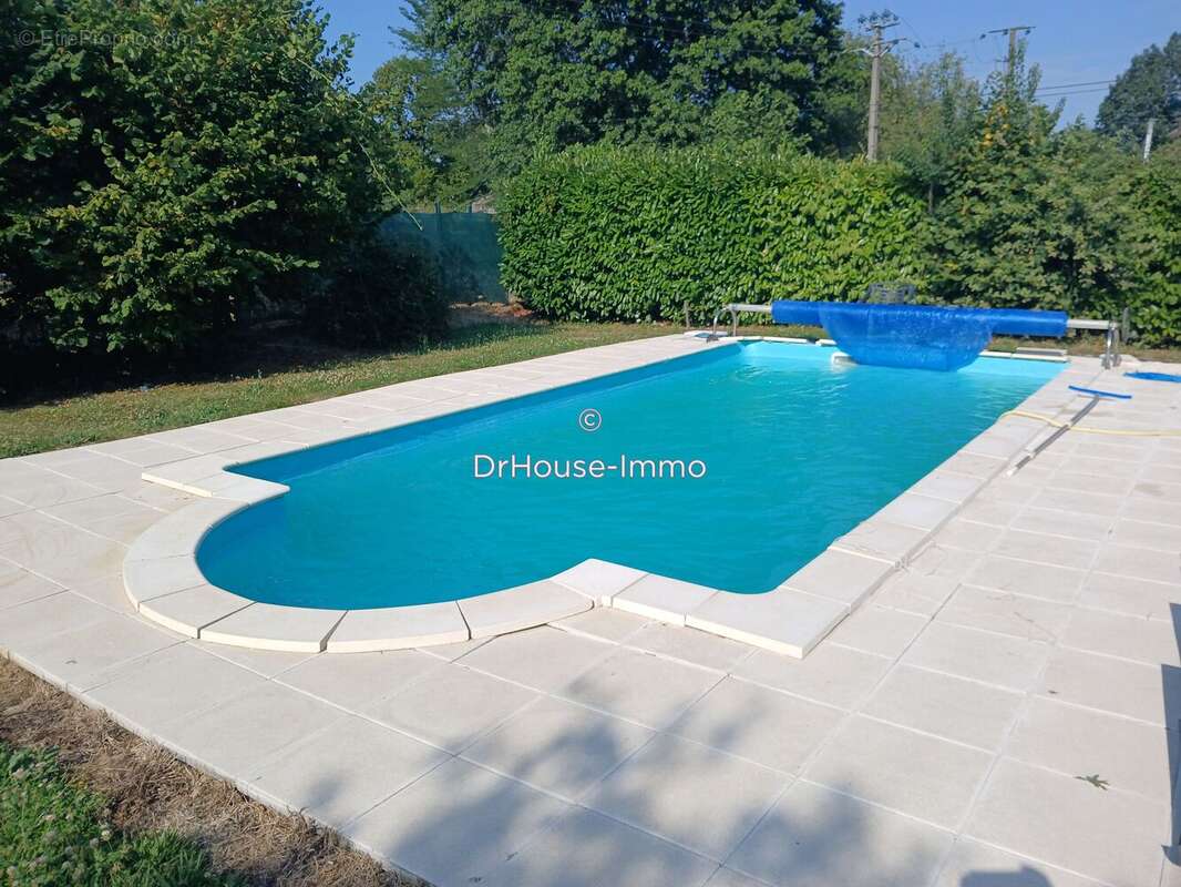 Maison à GARDONNE