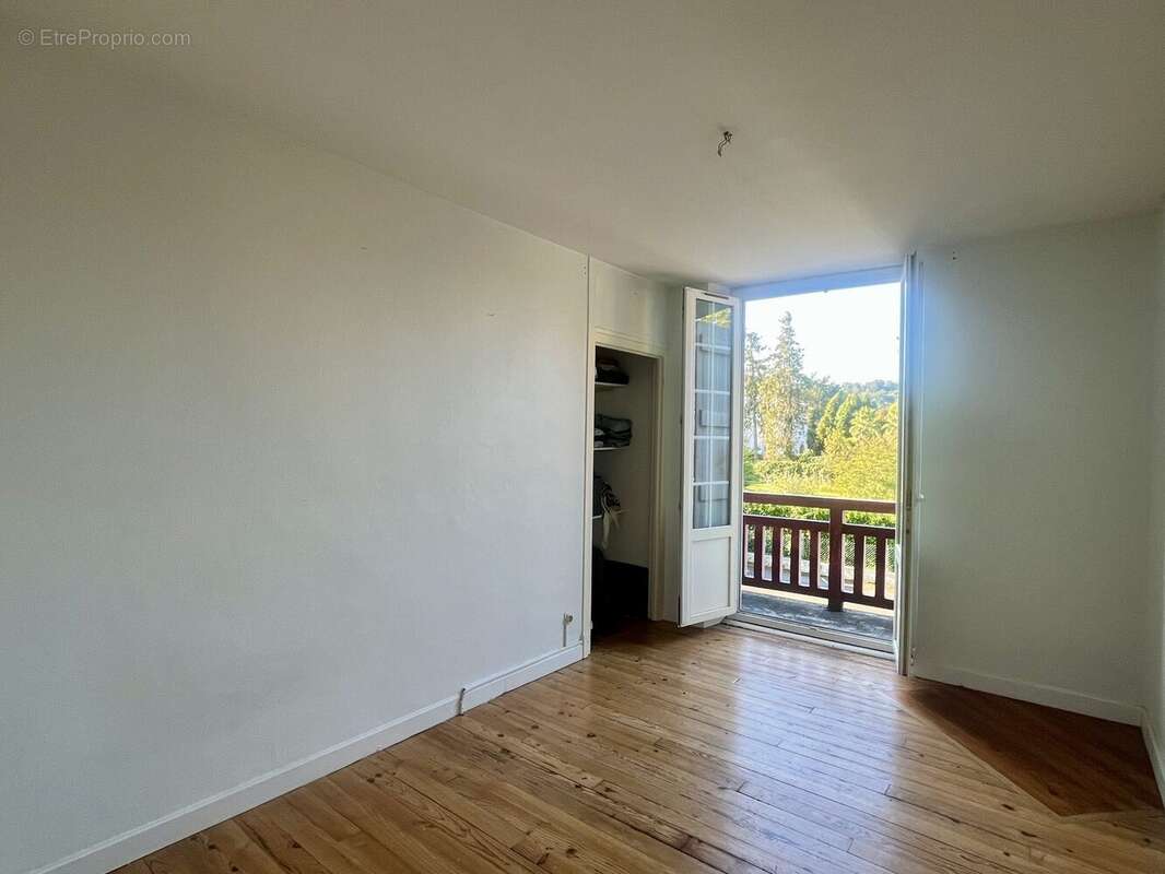 Appartement à CAMBO-LES-BAINS