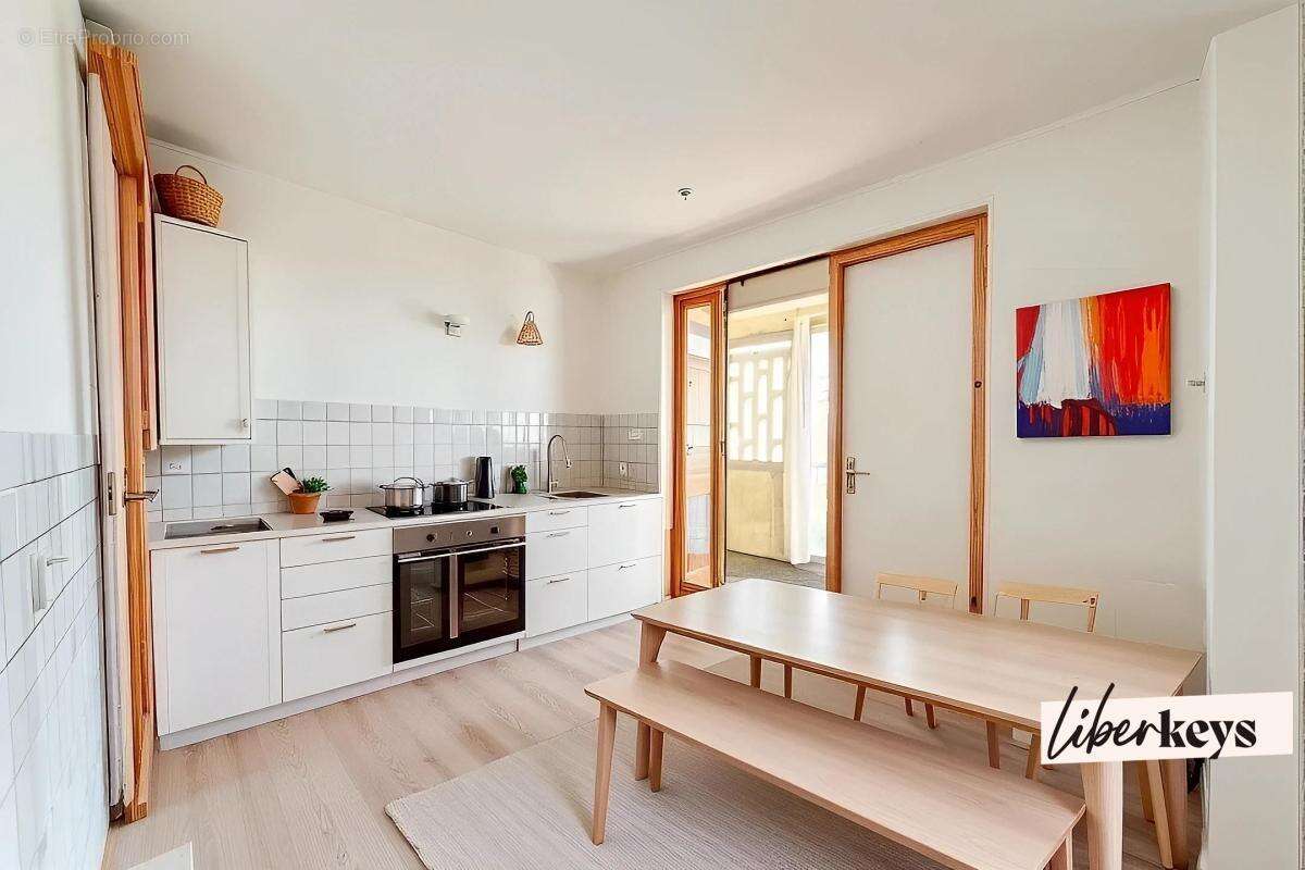 Appartement à MARSEILLE-8E