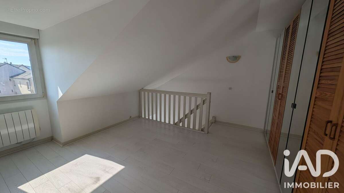 Photo 7 - Appartement à SAINTE-GENEVIEVE-DES-BOIS
