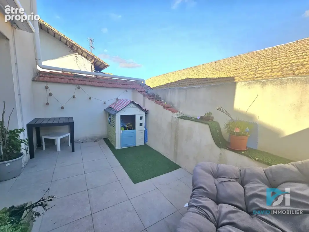 maison de village avec garage et terrasse - photo 4