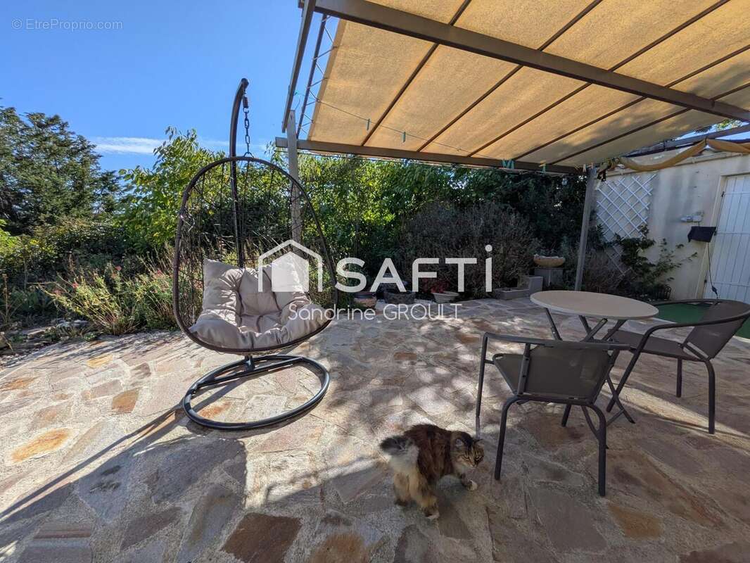 Photo 4 - Maison à FAUGERES