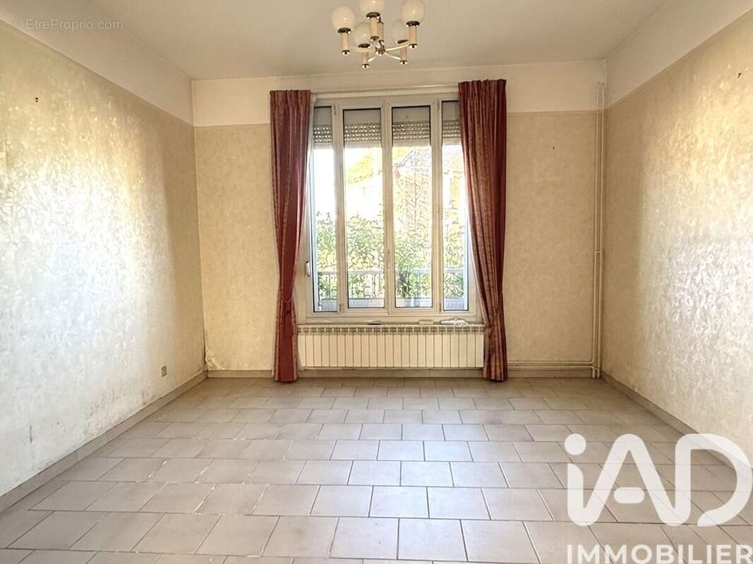 Photo 3 - Maison à COMPIEGNE