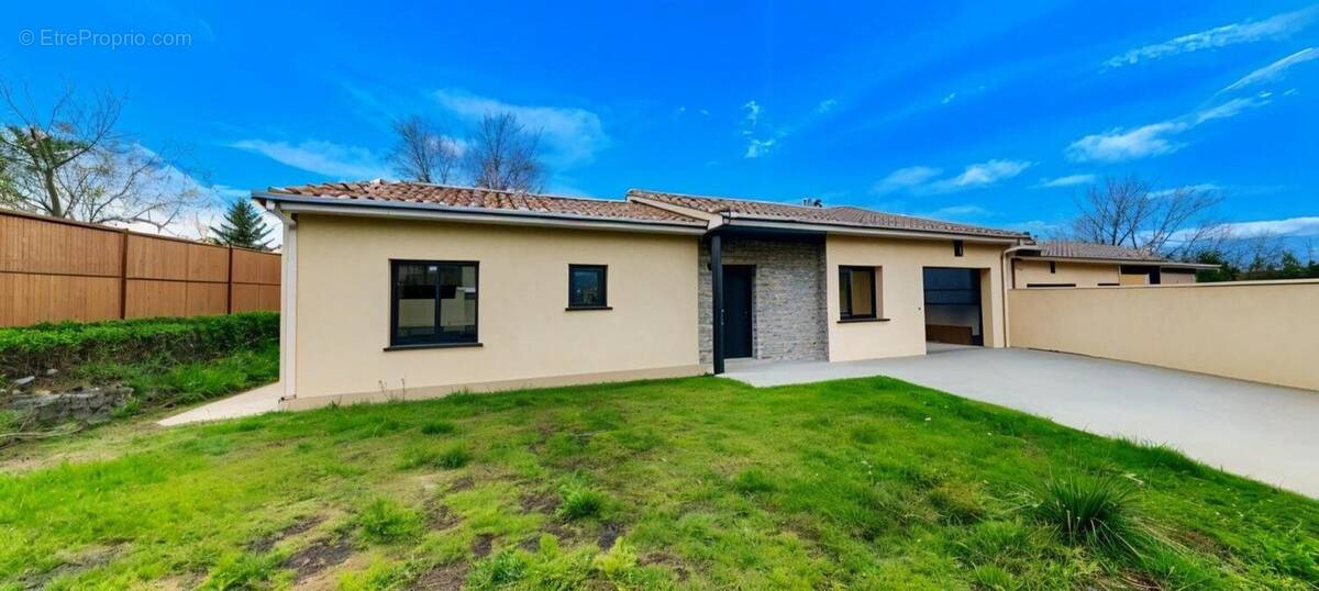 Photo 1 - Maison à EYRANS