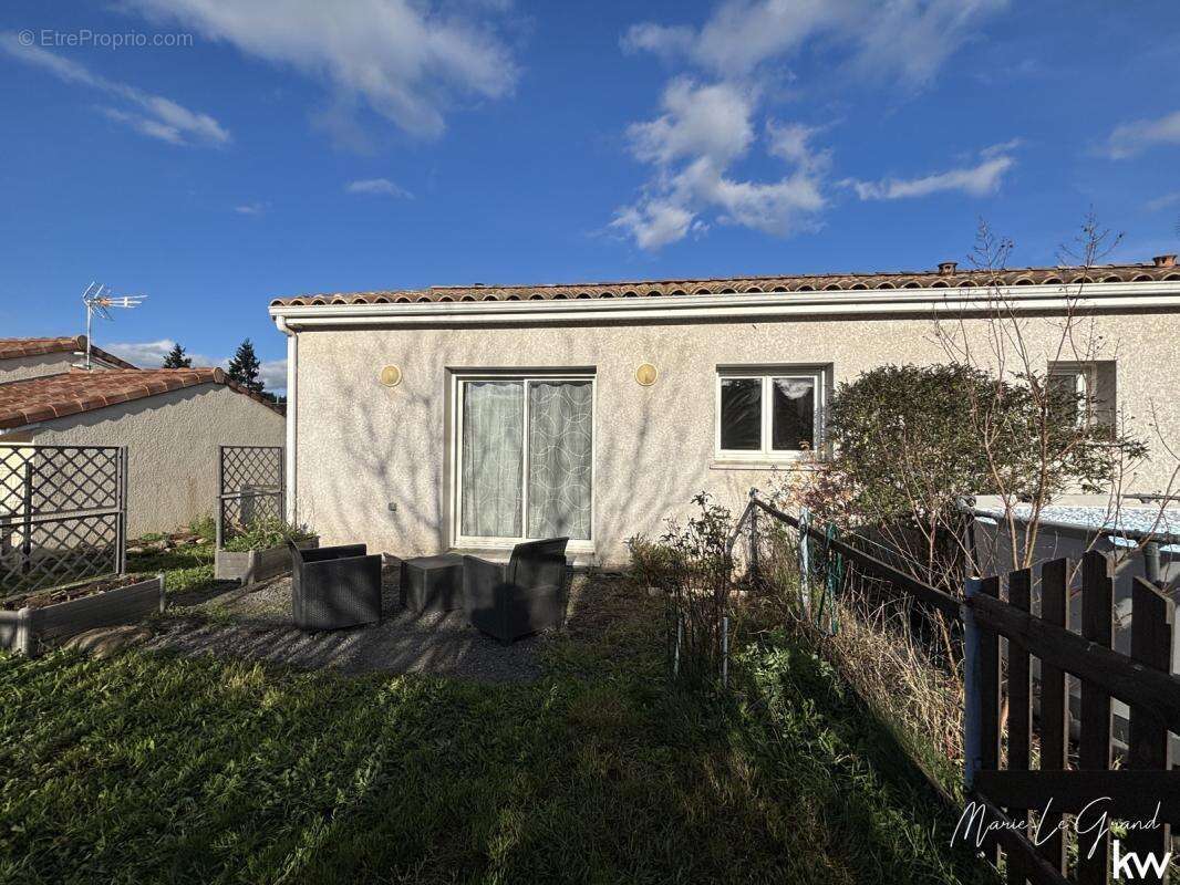 Maison à PONT-DE-LARN