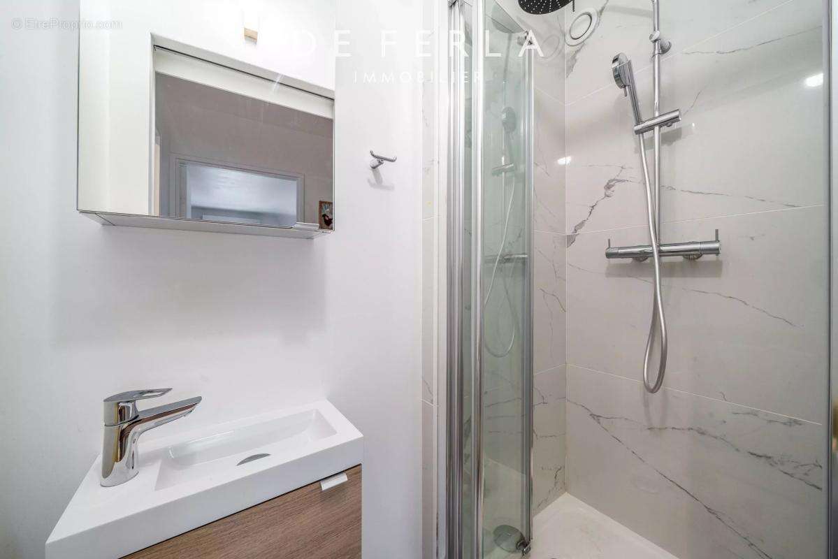 Appartement à SURESNES