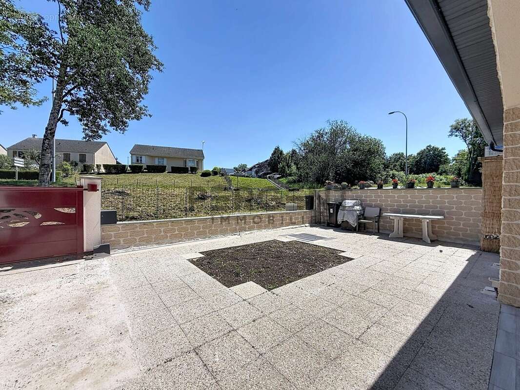 Maison 122 m² à Charleville-Mezieres  - photo 9