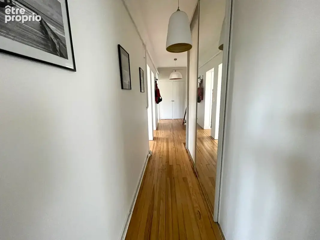 Saint roch - balcon - parking - 3 chambres - photo 13