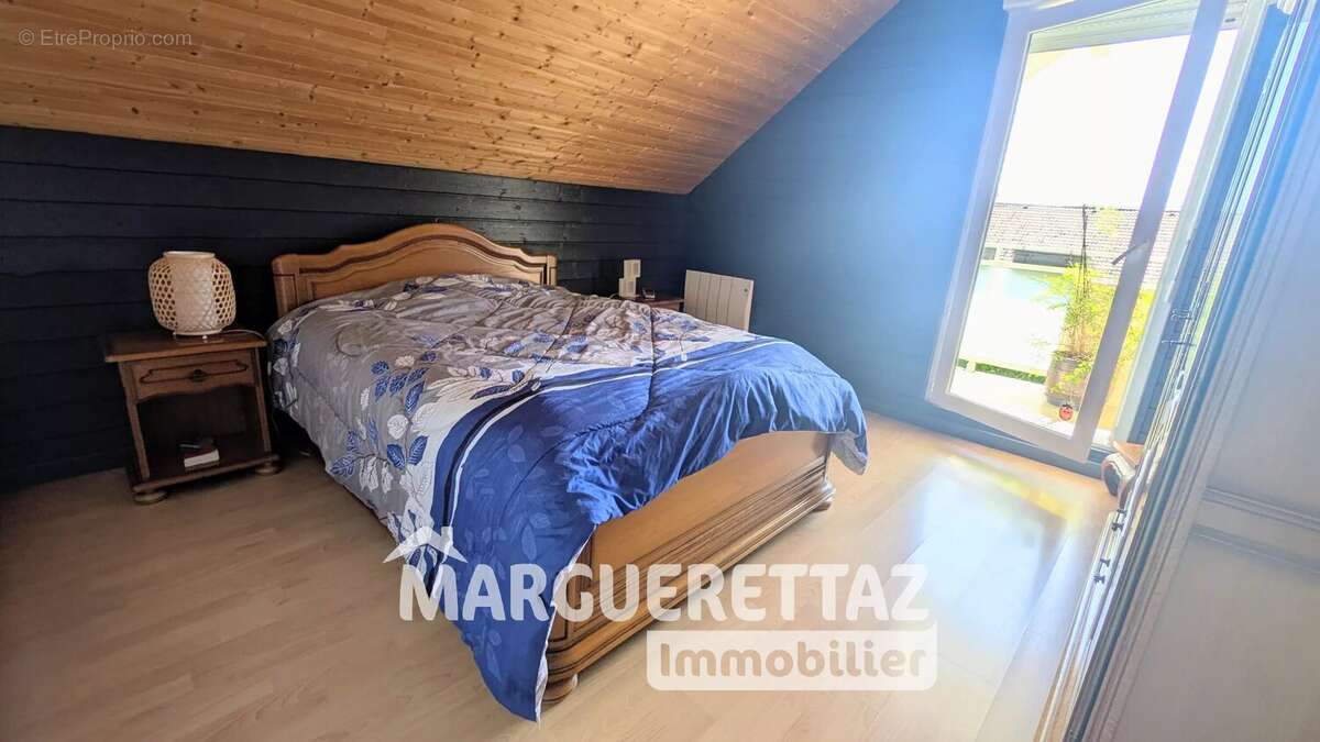 Maison à VETRAZ-MONTHOUX