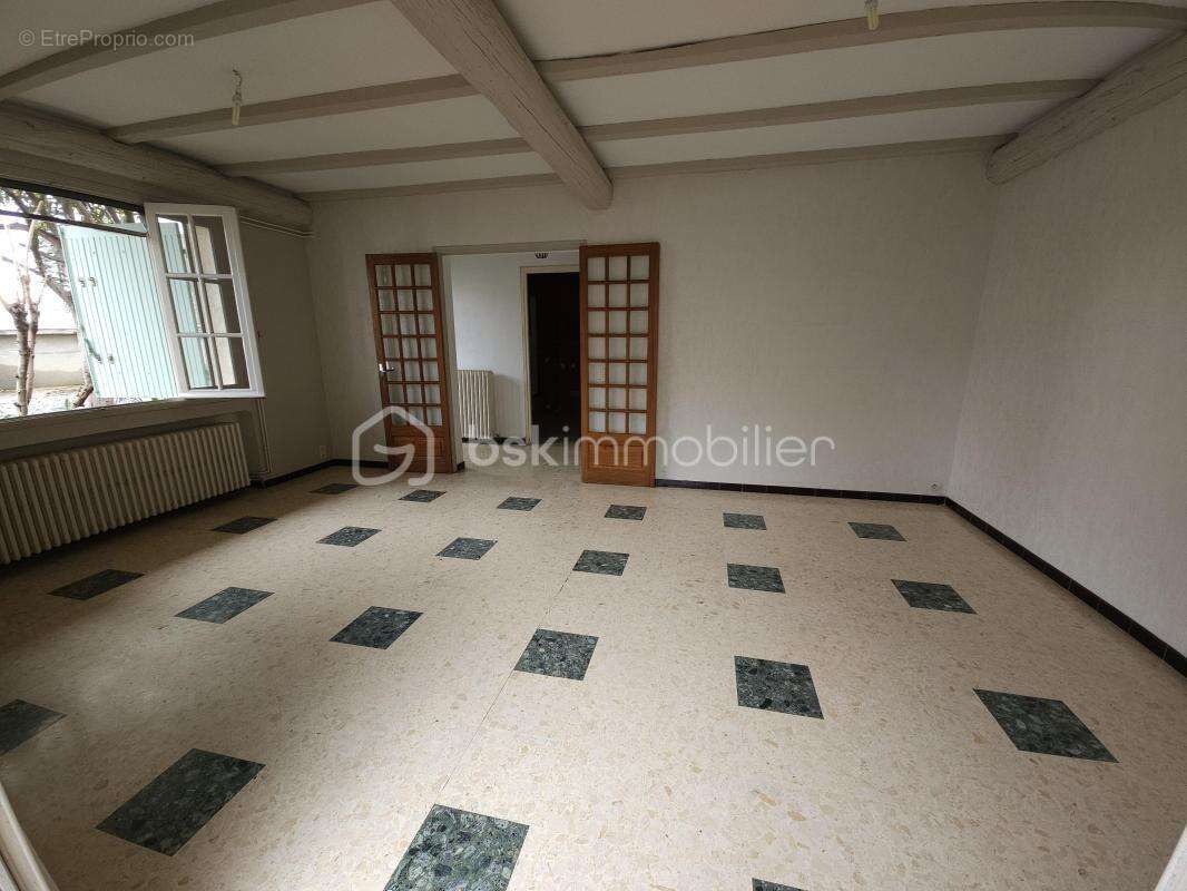 Maison 6 pièces  avec extérieur et grand garage - photo 13