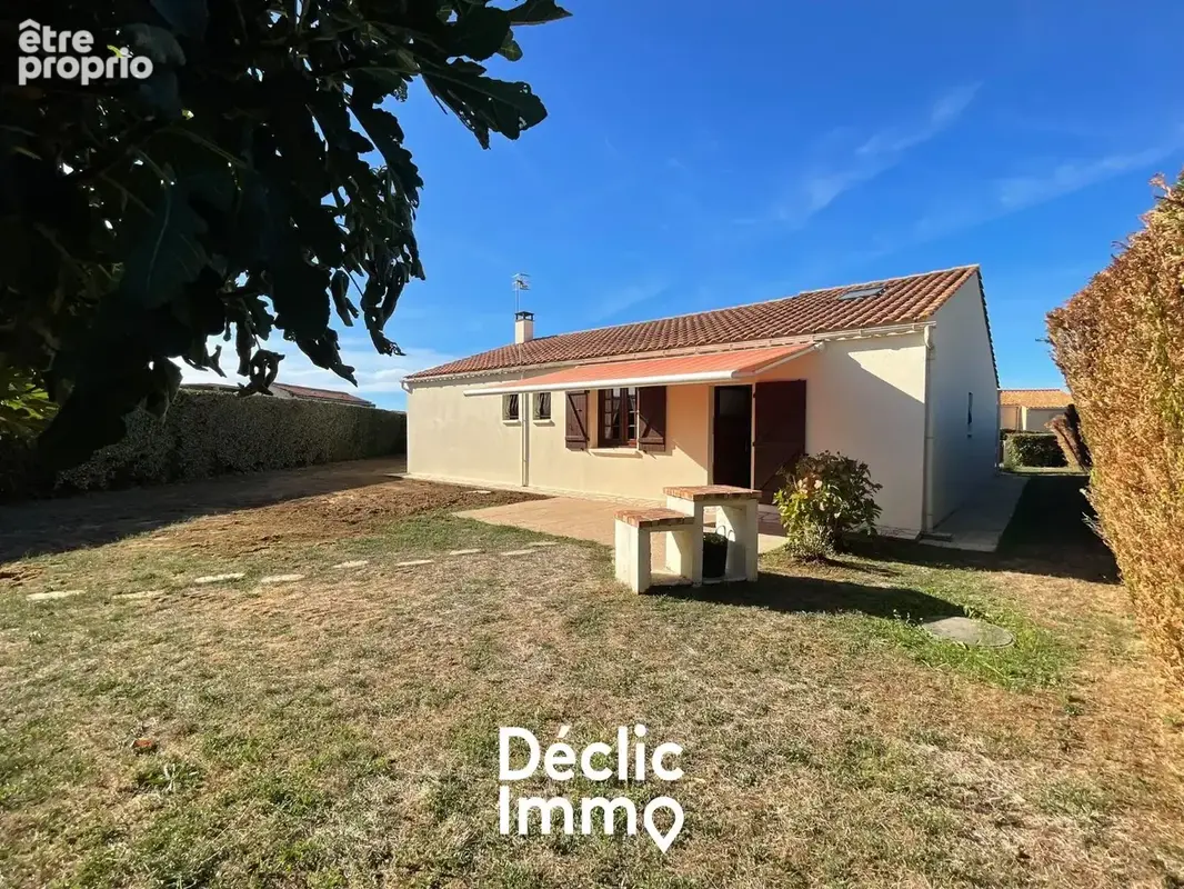 Photo Maison à Angles au prix de 219 000€