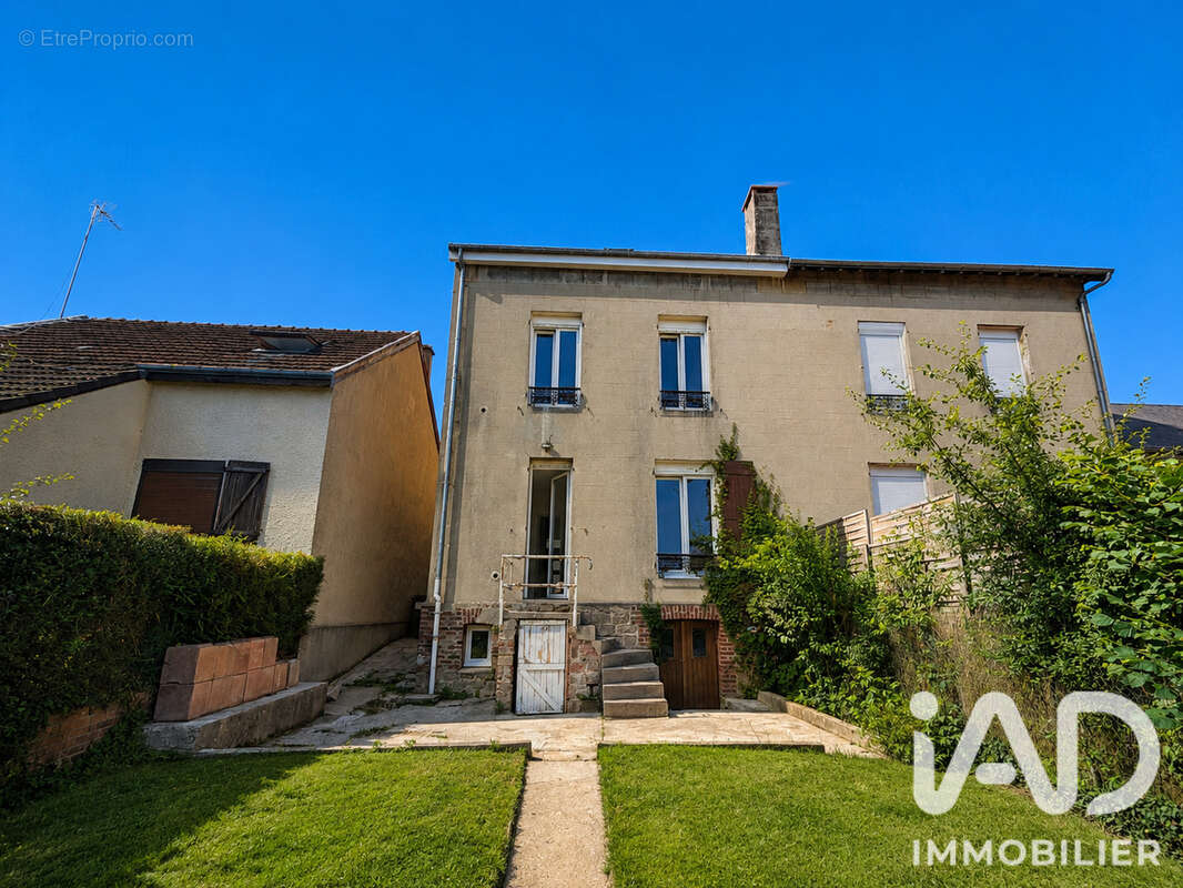 Photo 2 - Maison à CHARLEVILLE-MEZIERES