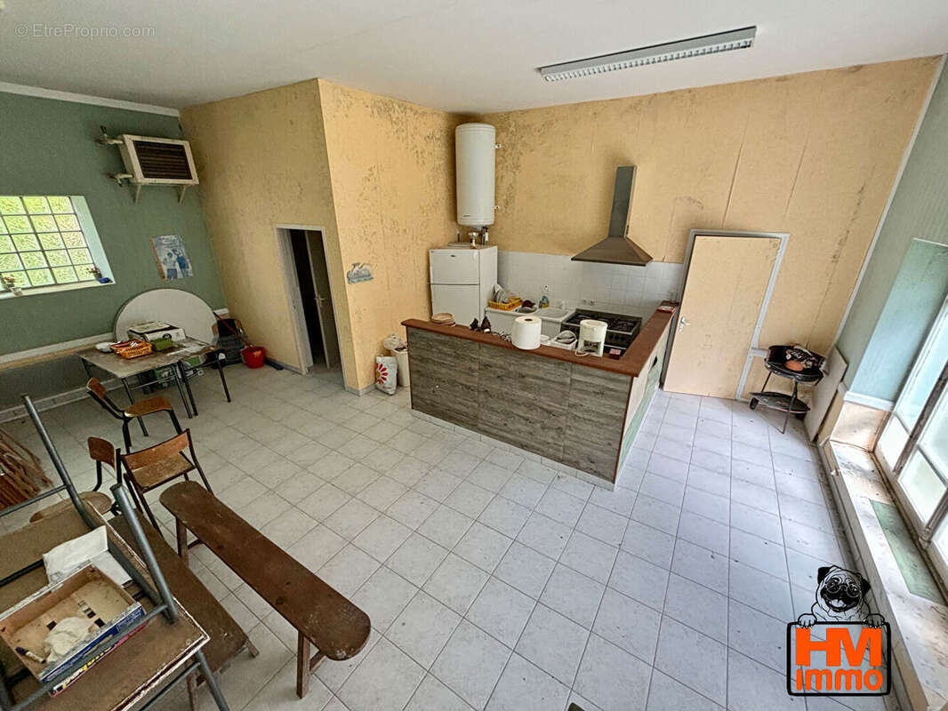 Maison 152 m² à Saint-Mathieu  - photo 7