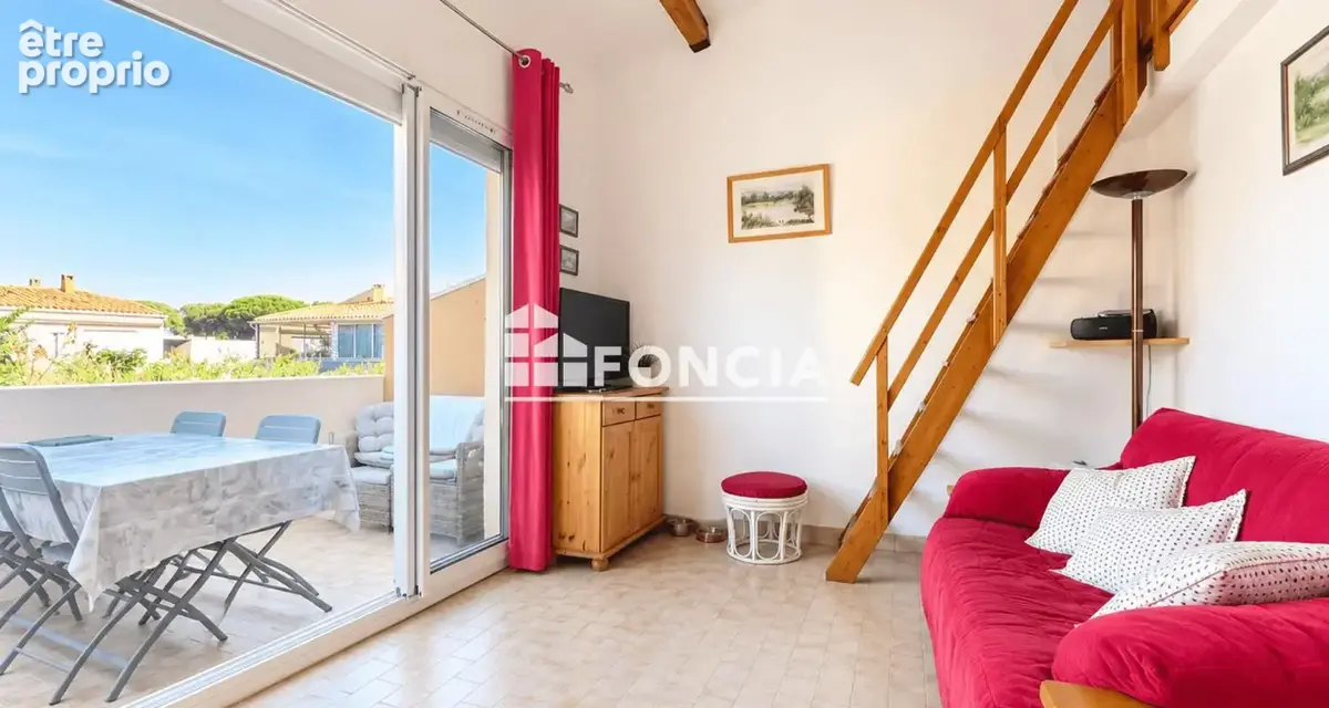 LE CAP D'AGDE – Secteur La Pinède – T2 bis avec mezzanine, piscine et gardien - photo 3