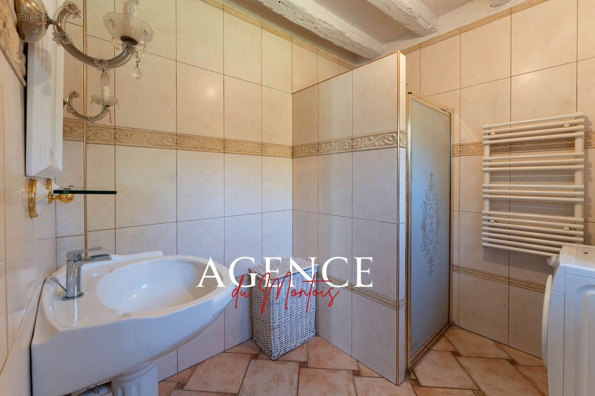 Maison à DONNEMARIE-DONTILLY