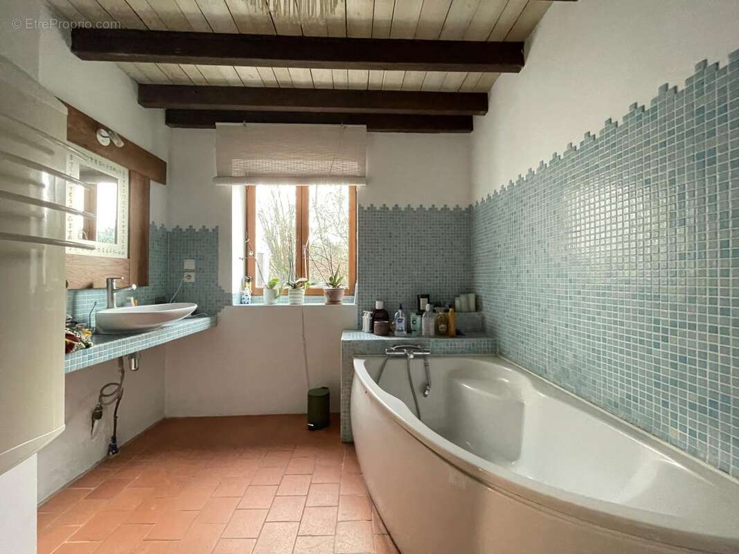 Maison à SARGE-LES-LE-MANS