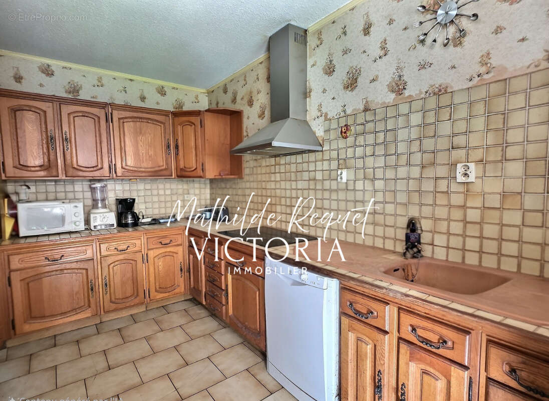 Maison à BORMES-LES-MIMOSAS