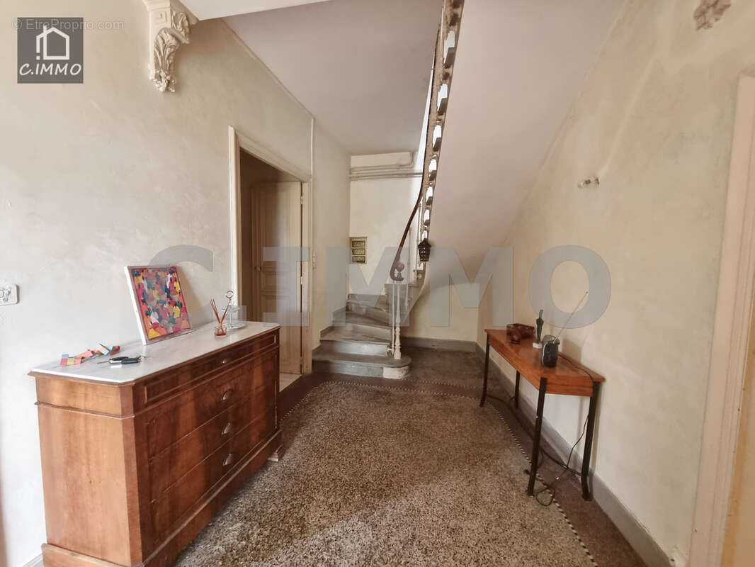 Maison à ABEILHAN