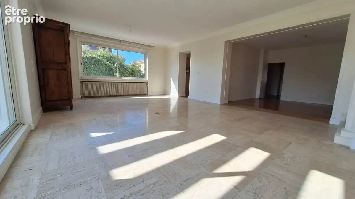 Maison Pont Du Château 7 pièce(s) 172 m2 - photo 8