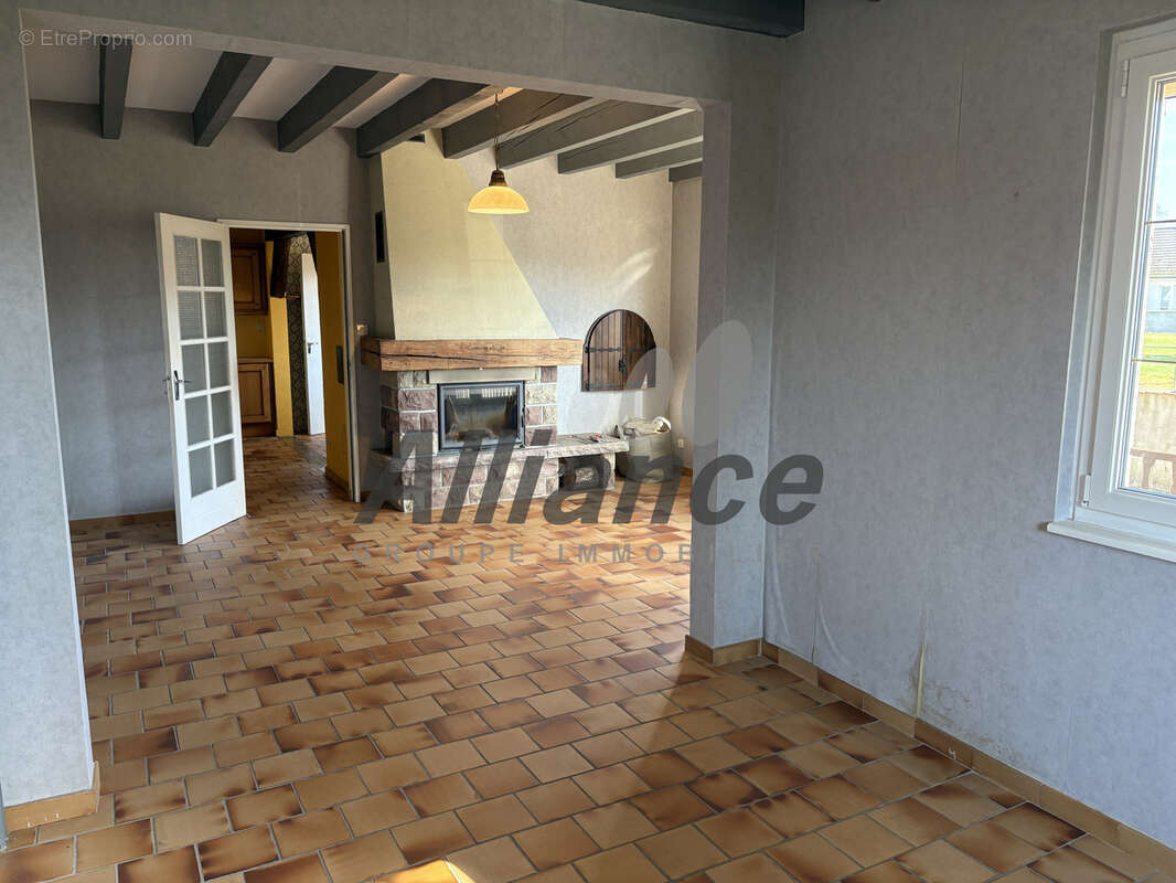 Maison à SAINT-SAUVEUR