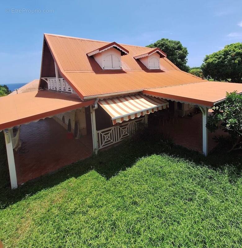 Maison à SAINT-PIERRE