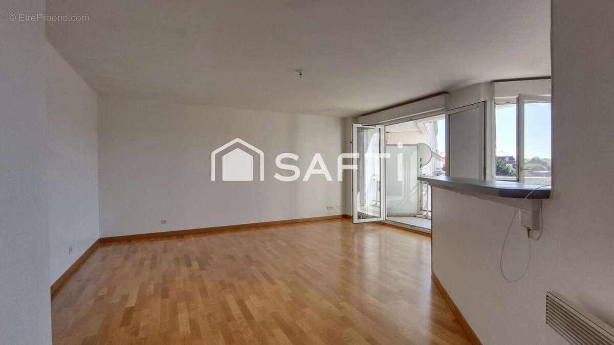 Photo 8 - Appartement à MANTES-LA-VILLE