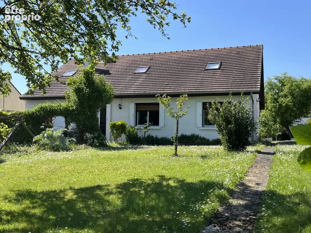 Maison à GRANDFRESNOY