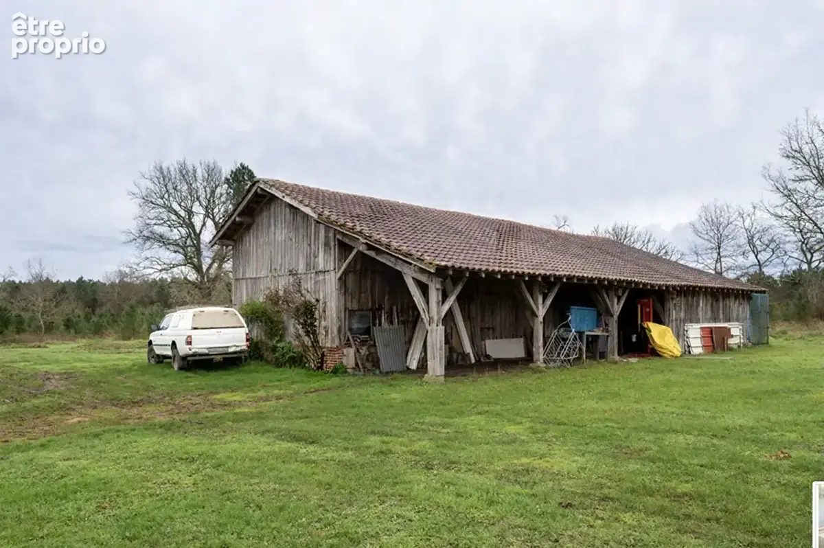 Maison 3 chambres  isolée, combles aménageable et dépendance - photo 10