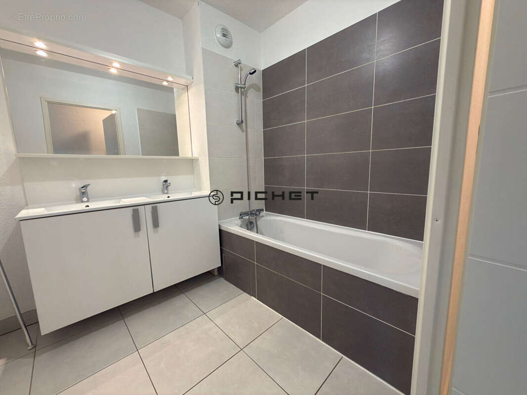 Appartement à CANEJAN