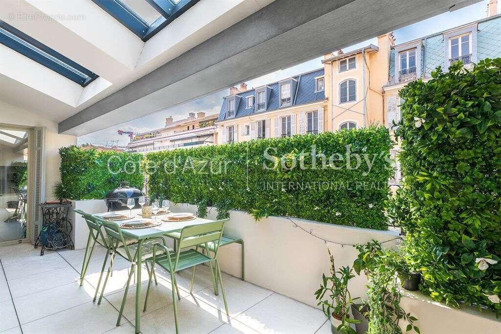 Appartement à NICE