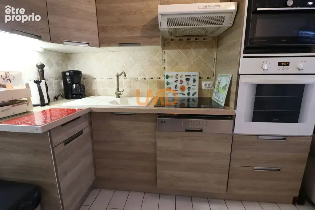 Joli pied à terre avec terrasse-Parking - photo 8