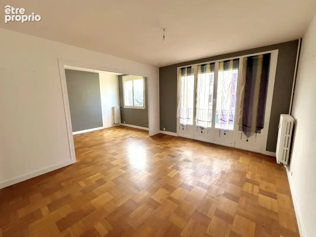 Appartement T3 à Saint Brieuc, avec caves et parking - photo 3