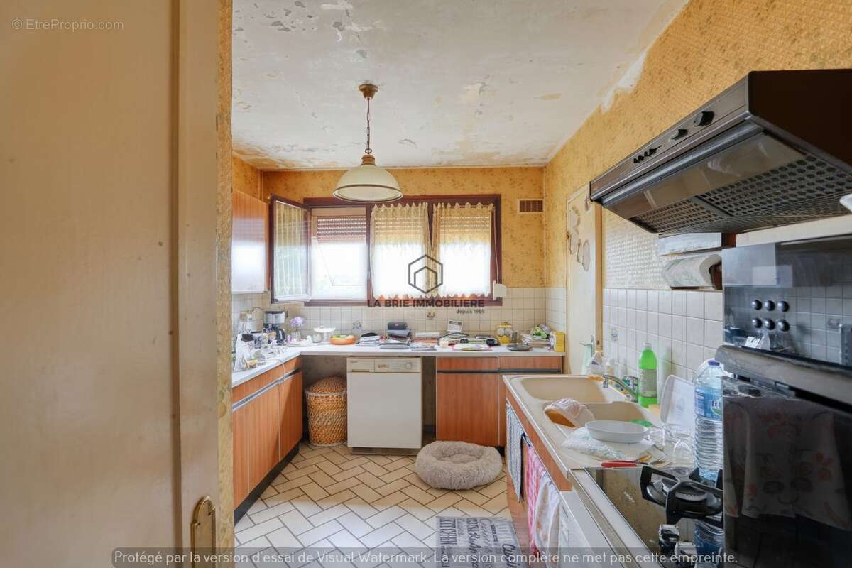 Appartement 80 m² à Villecresnes  - photo 7