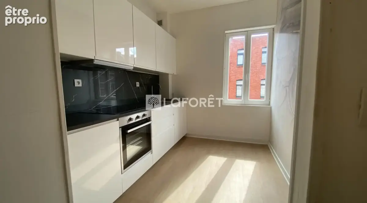 Immeuble Roubaix 4 pièces 120 m2 - photo 8