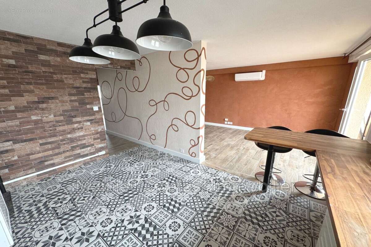 Appartement à NIMES