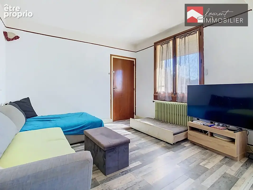Maison sur sous sol complet, 4 chambres - 01190 PONT DE VAUX - photo 4