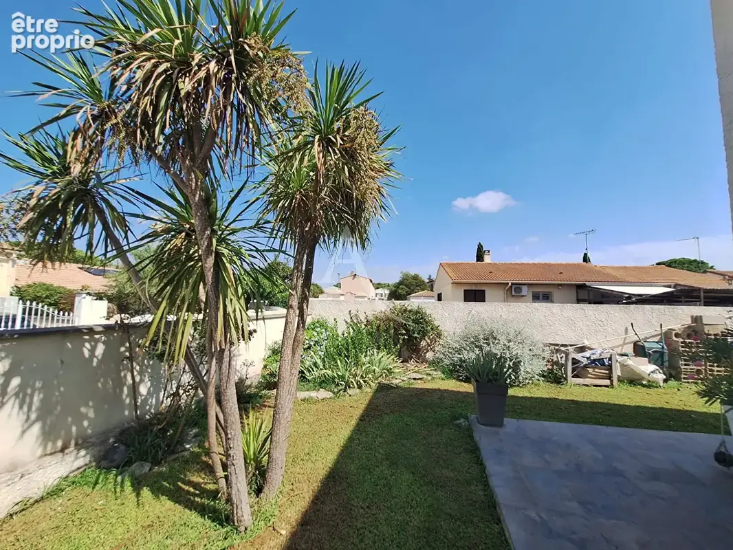 À vendre ? maison traditionnelle avec piscine, jardin et garage - photo 5