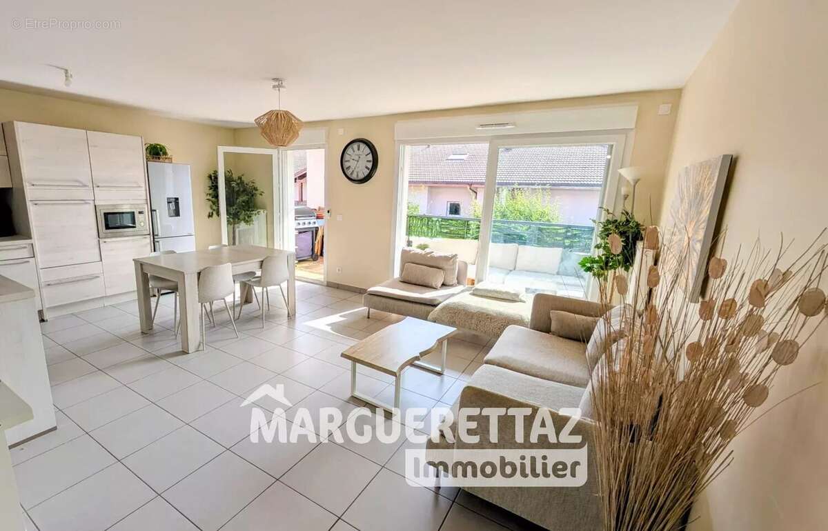 Appartement à CONTAMINE-SUR-ARVE