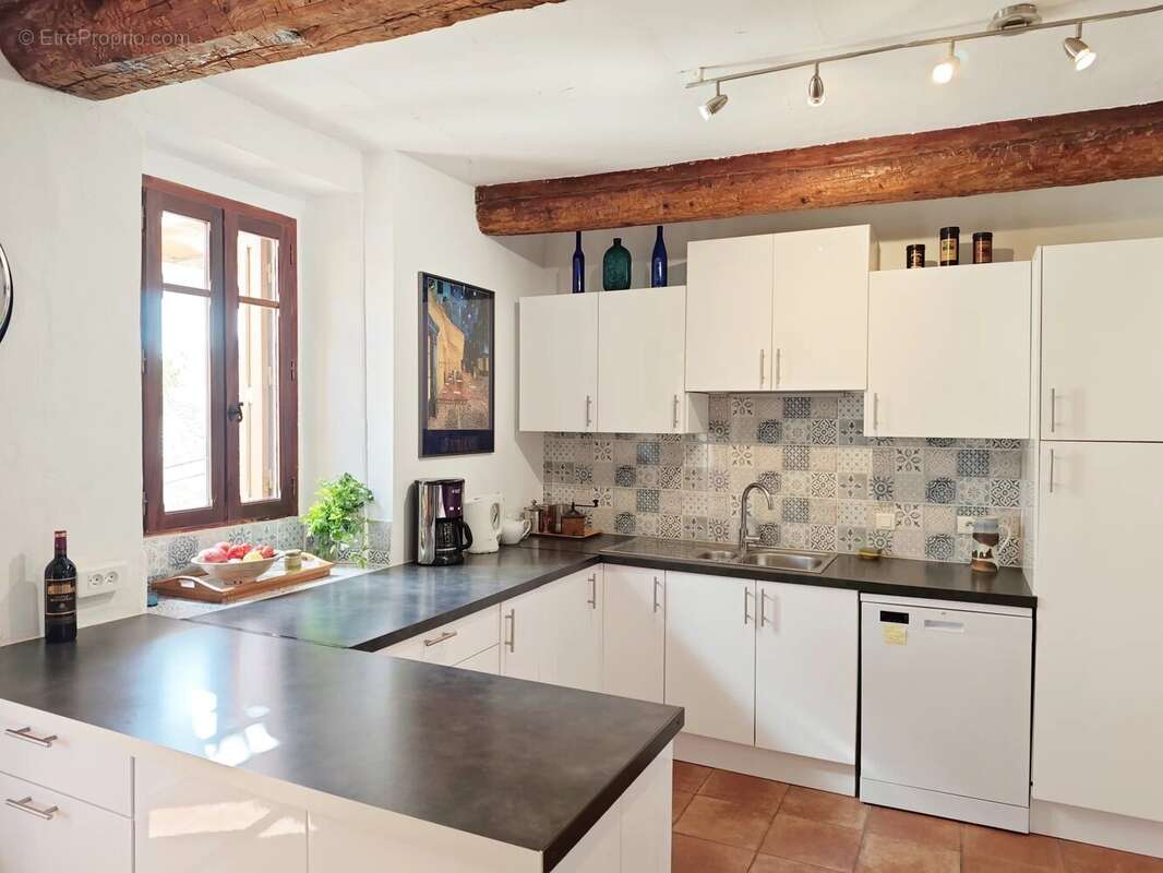 Paziols: Maison en pierres avec 2 annexes - photo 8