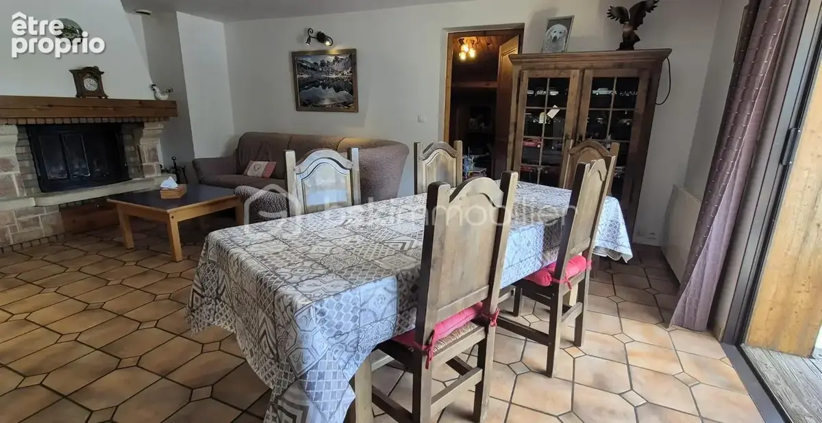  à allos – ensemble immobilier de 450 m² – 4 appartements – terrain 1 455 m²  - photo 4
