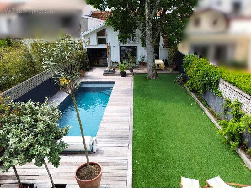 Maison à BORDEAUX