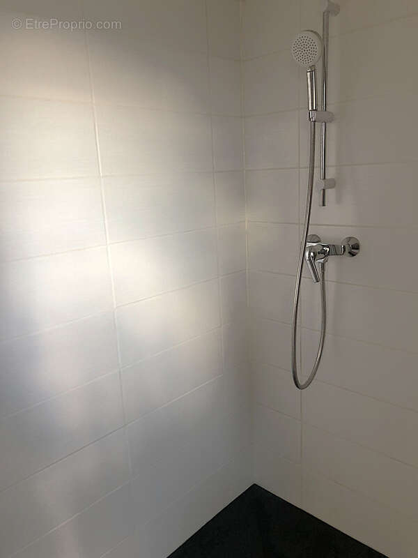LIMOGES - Immeuble de rapport - 10 appartements - Emplacement idéal - Très bonne rentabilité - photo 13