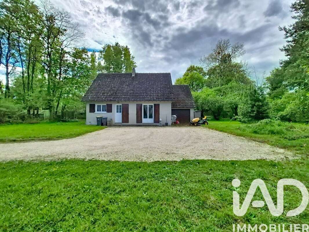 Photo 2 - Maison à LORRIS