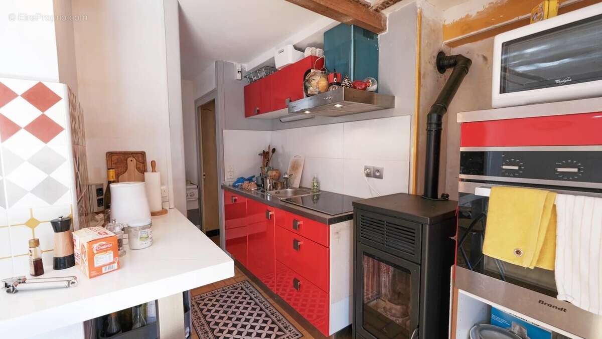 Maison à ROUSSILLON-EN-MORVAN