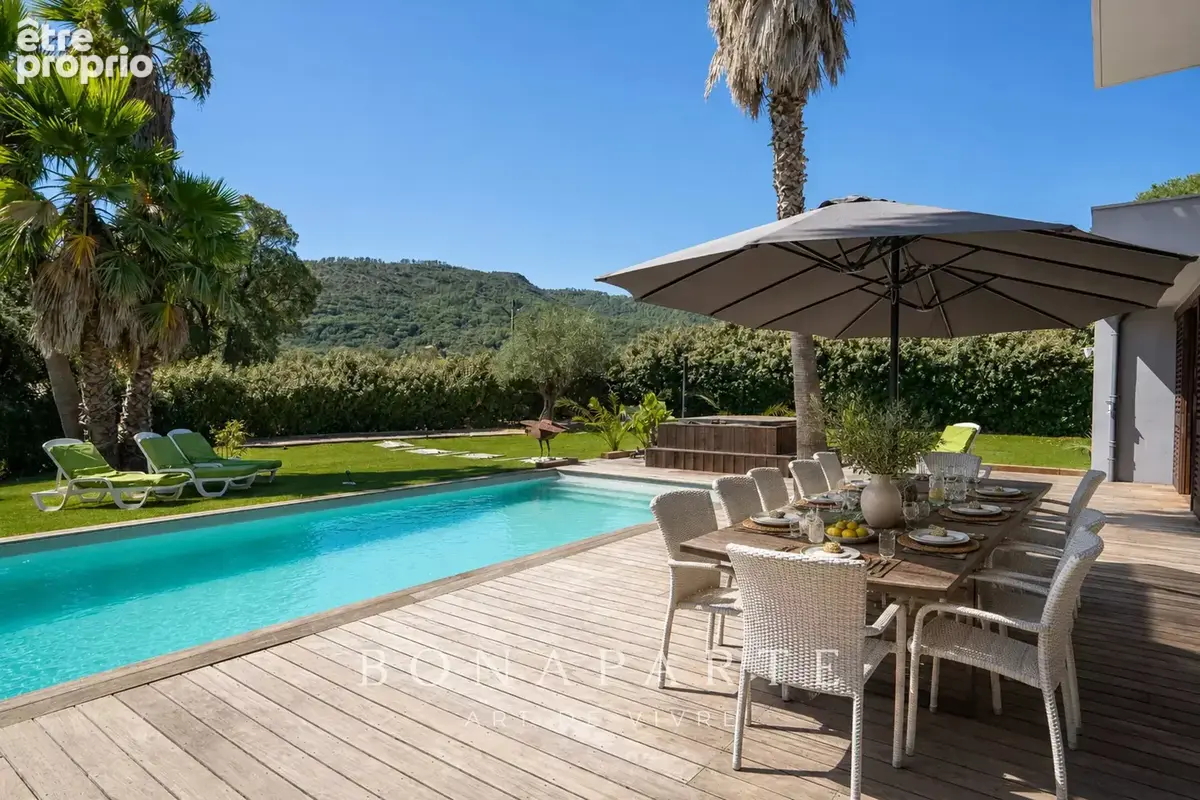Proche sainte maxime - spacieuse villa contemporaine de 4 chambres - photo 3