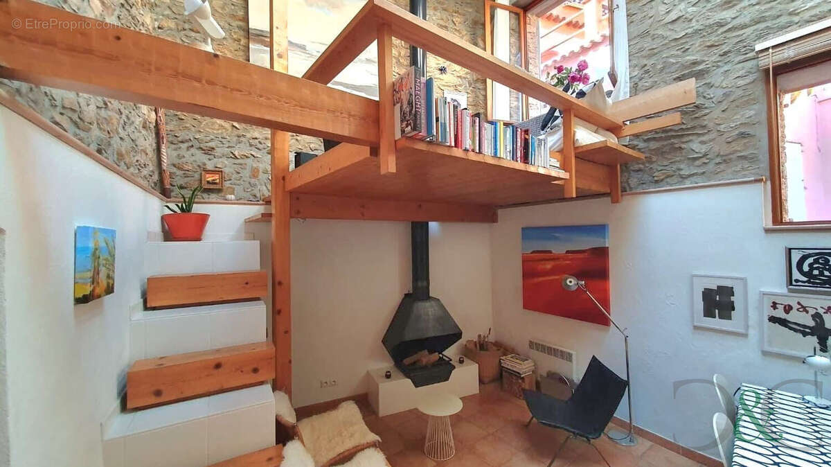 Appartement à BORMES-LES-MIMOSAS