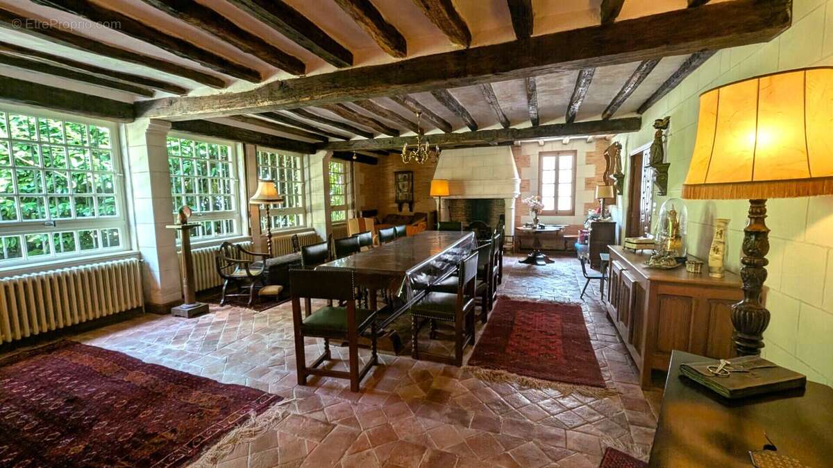 Maison à MONTRICHARD