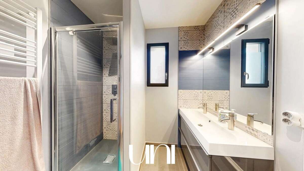 Maison à LE FRESNE-CAMILLY