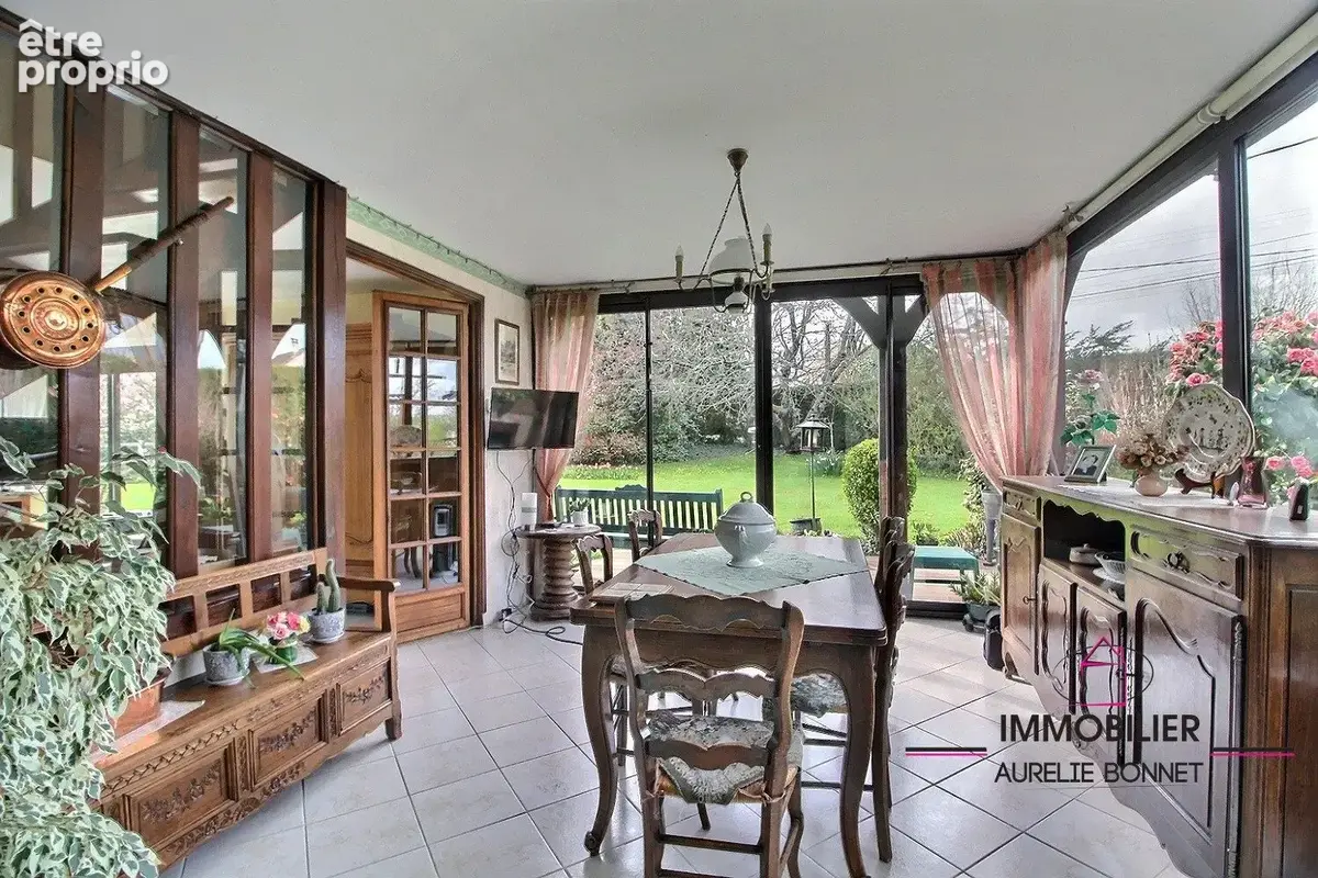 Maison 9 pièces 180 m² à vendre à Pont-L'eveque (14130) - photo 6