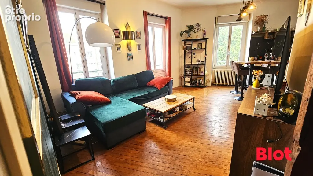Appartement 4 pièces 71 m² à vendre à Lorient (56100) - photo 2